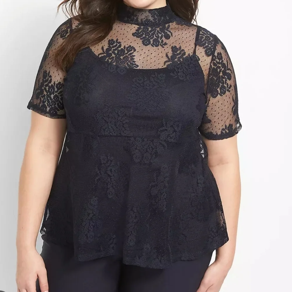 Lane Bryant Cutwork High Neck Lace Short Sleeve Mock Neck Sheer Top 14/16